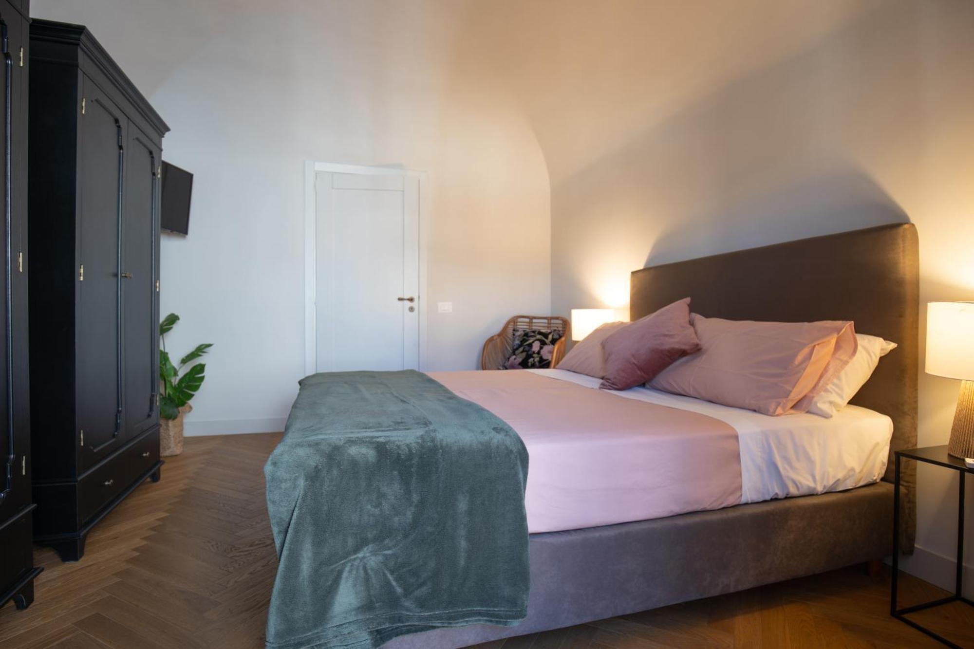 Mirone - Suite Apartments Catania Centro Ngoại thất bức ảnh