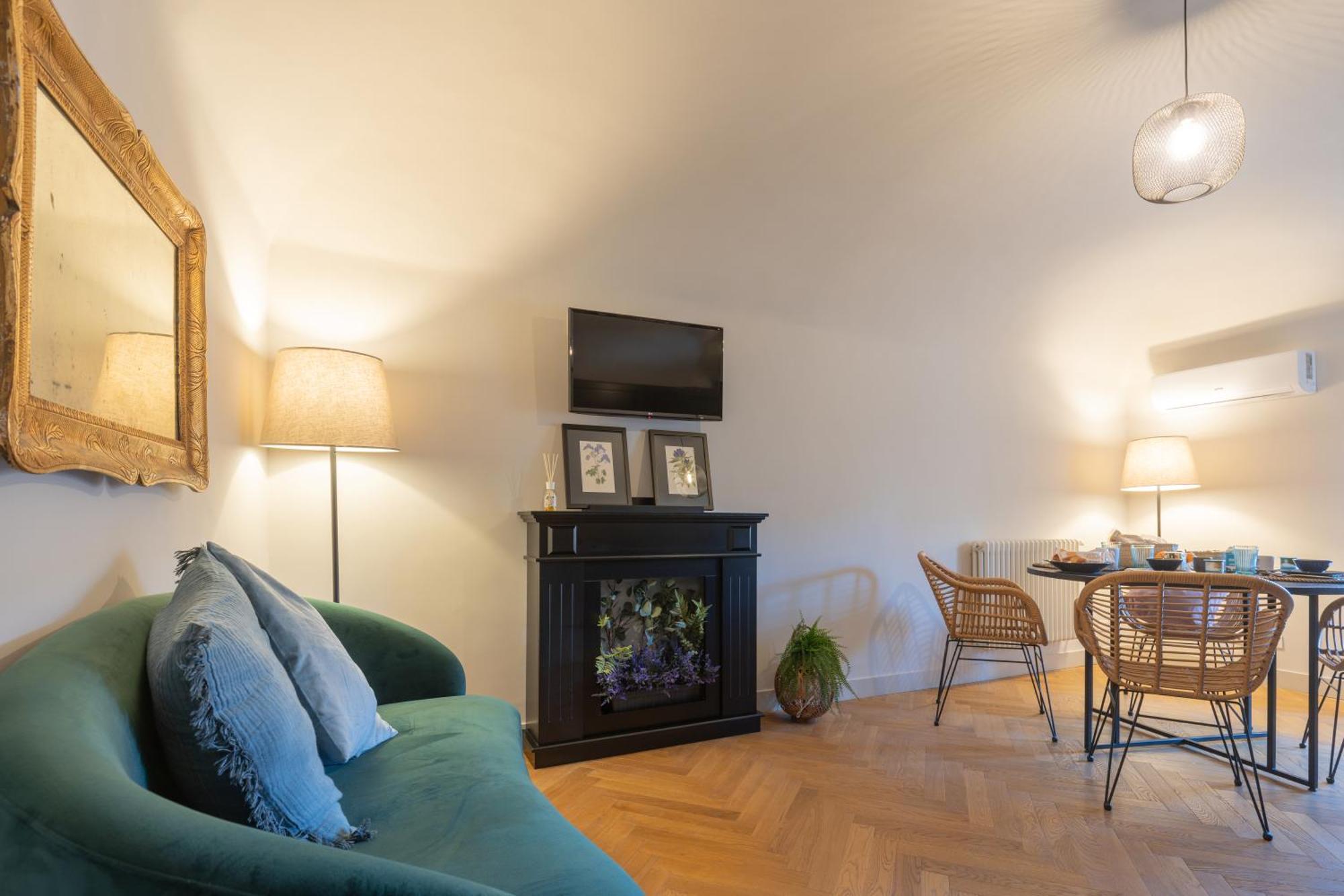 Mirone - Suite Apartments Catania Centro Ngoại thất bức ảnh