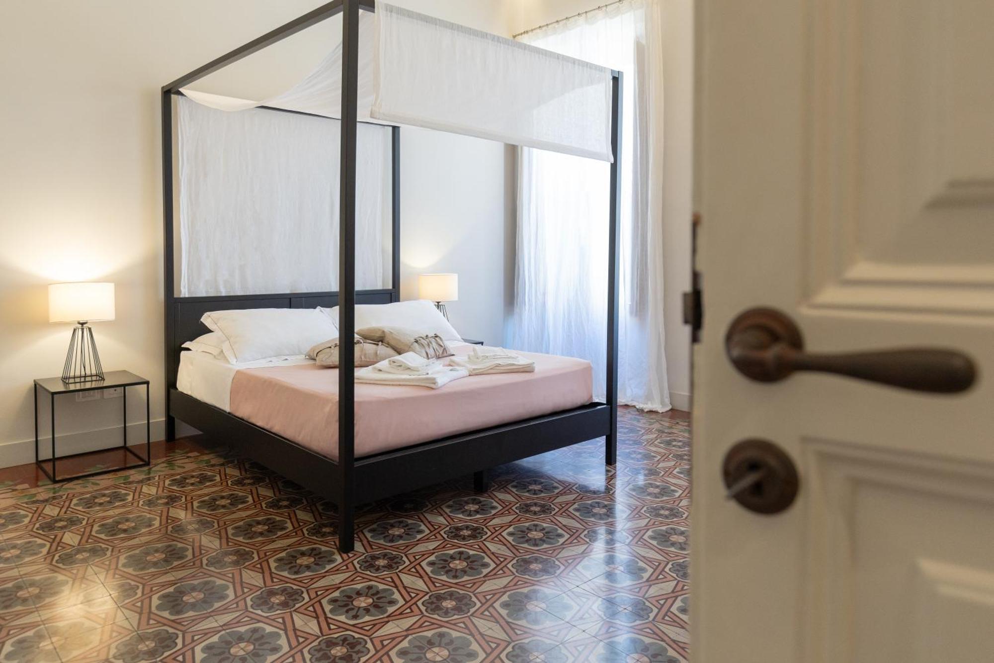 Mirone - Suite Apartments Catania Centro Ngoại thất bức ảnh